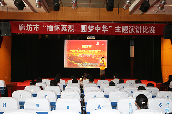 ̫Tꐖ|s@ȷСӢ AA}vِһȪ(jing)